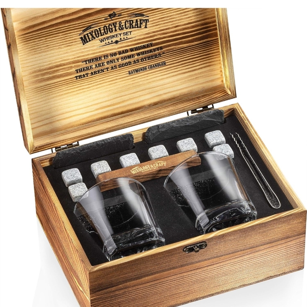 Mixology & Craft Whiskey Set - Picture 2 of 9